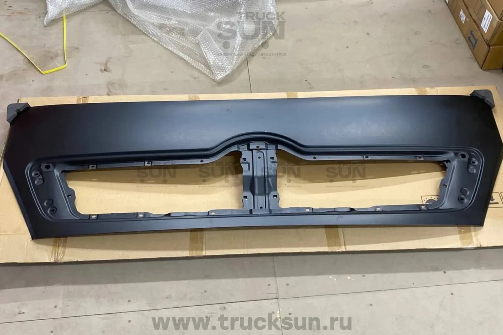 Капот HINO500 Евро3/4/5, изображение 1 из 2