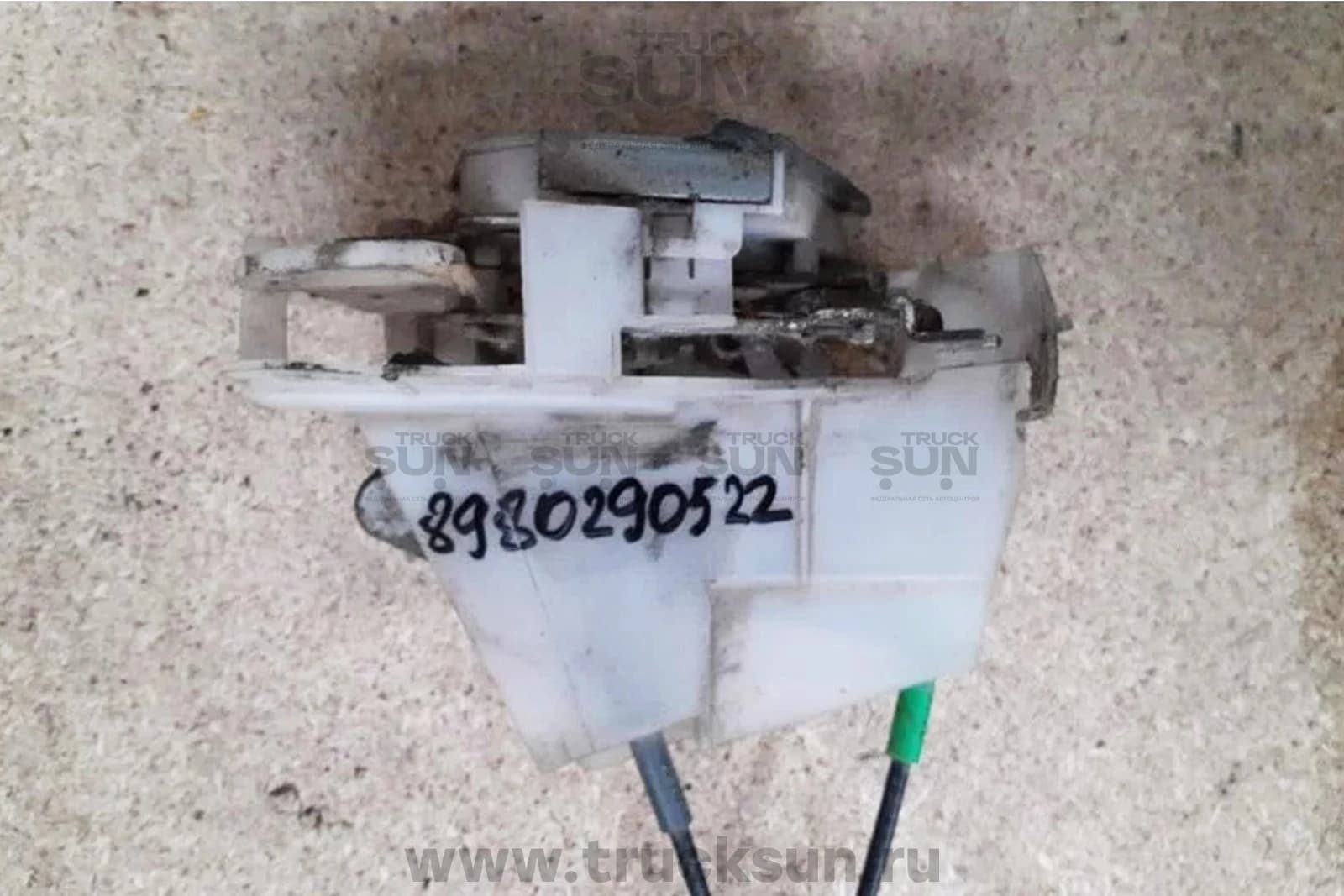 Замок двери RH NPR75 (8980290522) без ц.з б/у, изображение 3 из 3