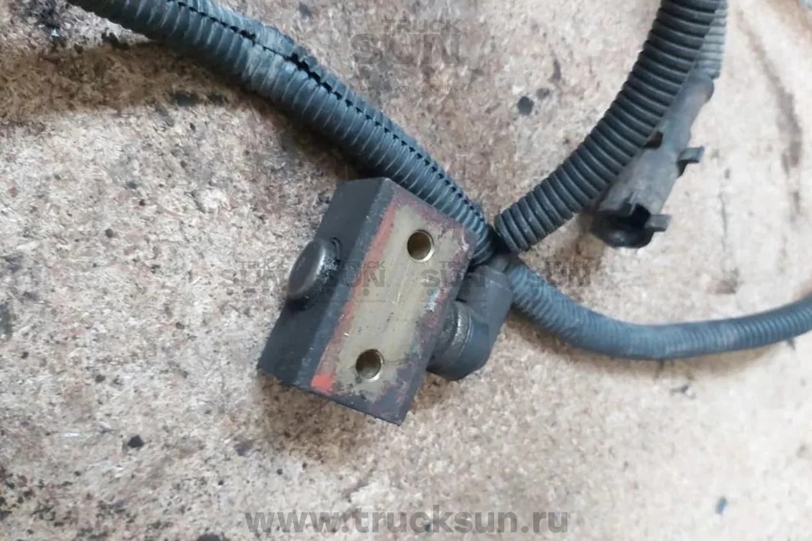 Датчик ABS RR HD170/270 2шт Б/У, изображение 3 из 3