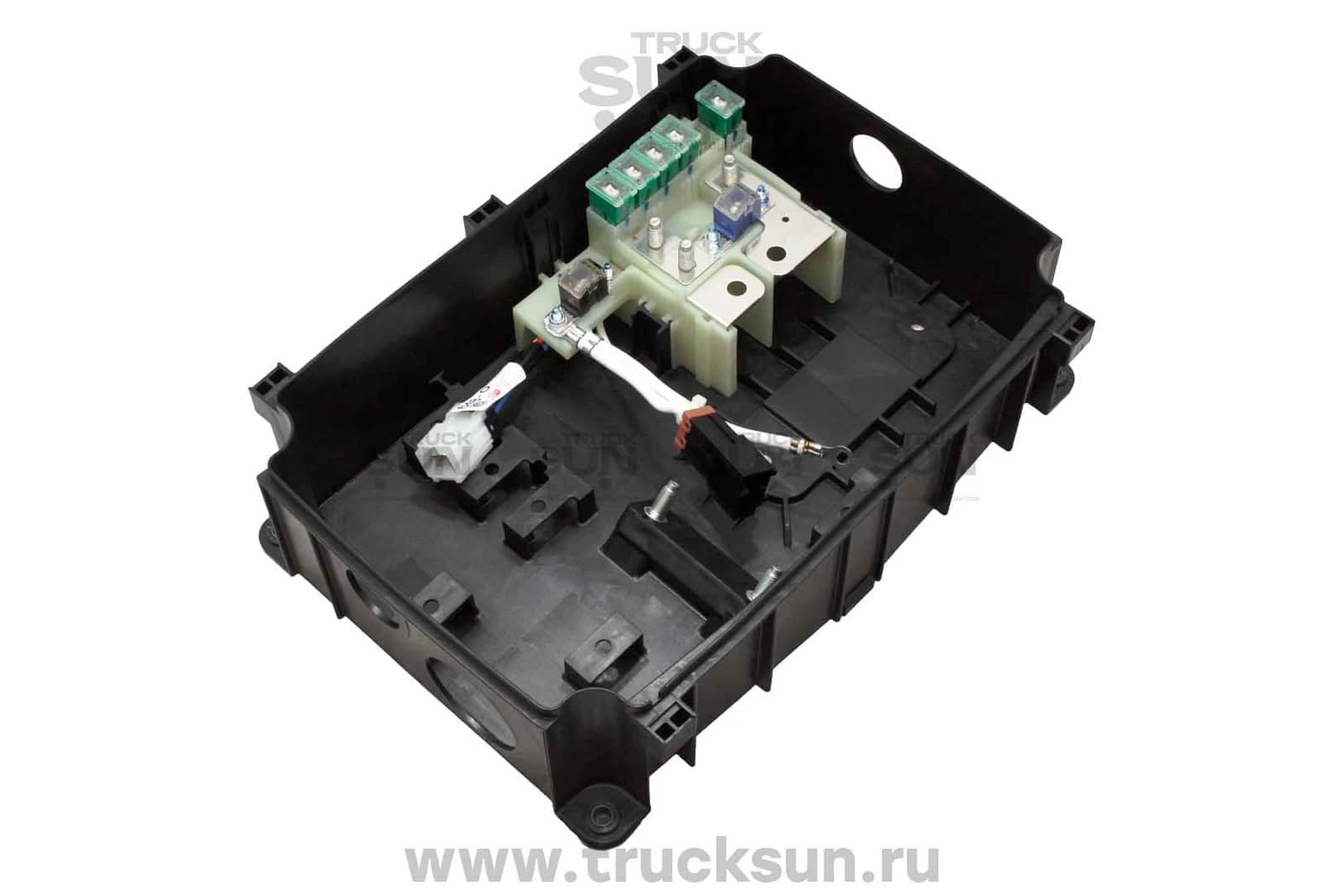 Блок реле и предохранителей (на раме) ISUZU CYZ52/CYZ51