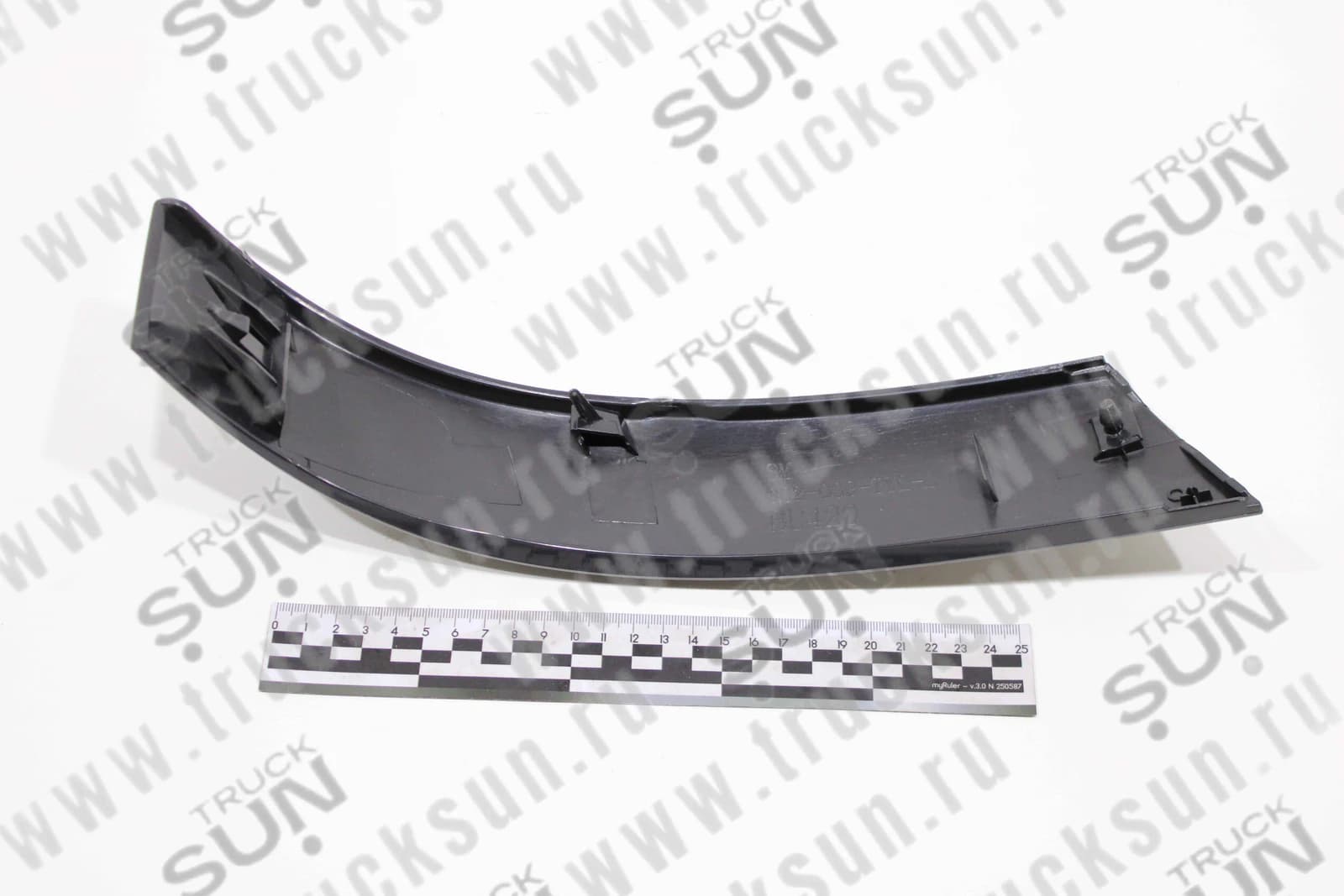 Панель капота черная пластиковая LH HINO300 Евро3 у/к / ш/к (53922-25010,25011,TY05-03G0-02,ST-TY68-093M-2)