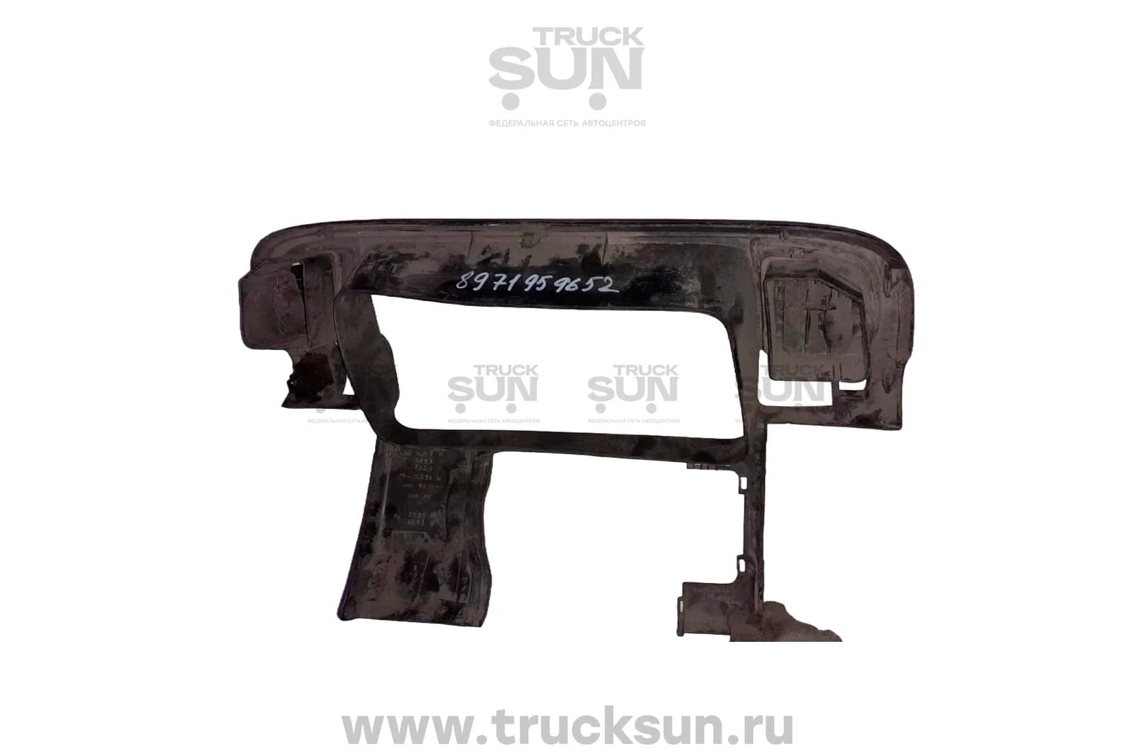 Рамка панели приборов NQR71/75 (8971959652) Б/У, изображение 2 из 2