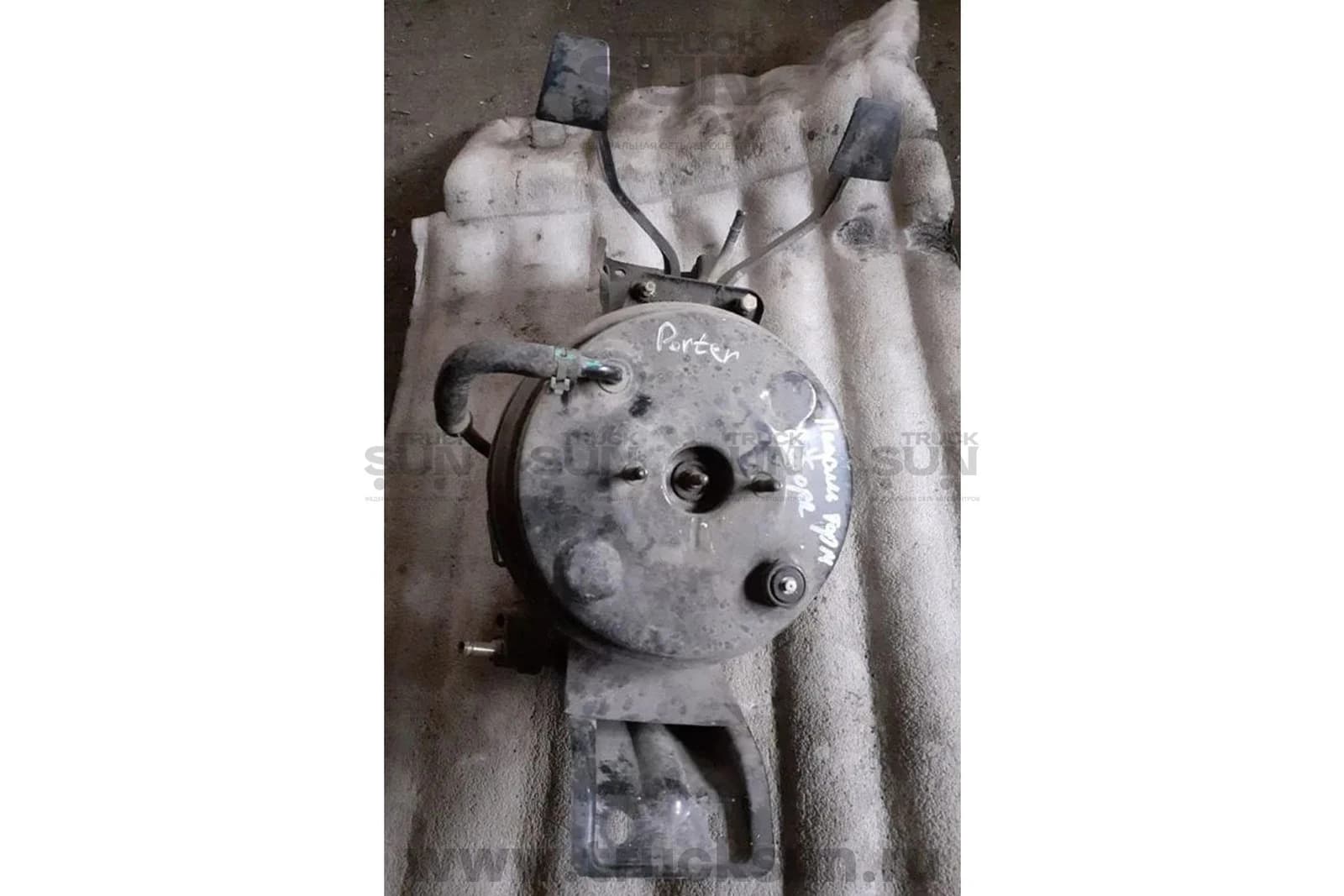 Педаль тормоза в сборе Porter (32890-4B000) с вакуумным усилитилем б/у, изображение 1 из 3