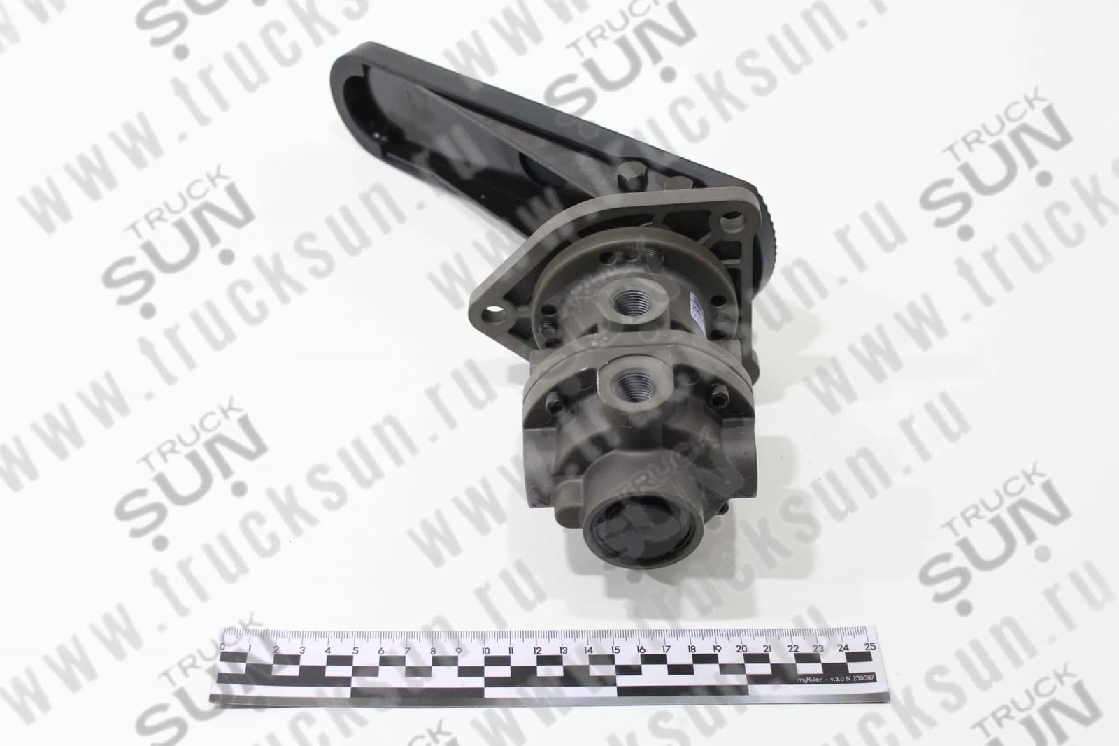 Педаль тормоза D6DA19/22 HD120, изображение 3 из 3