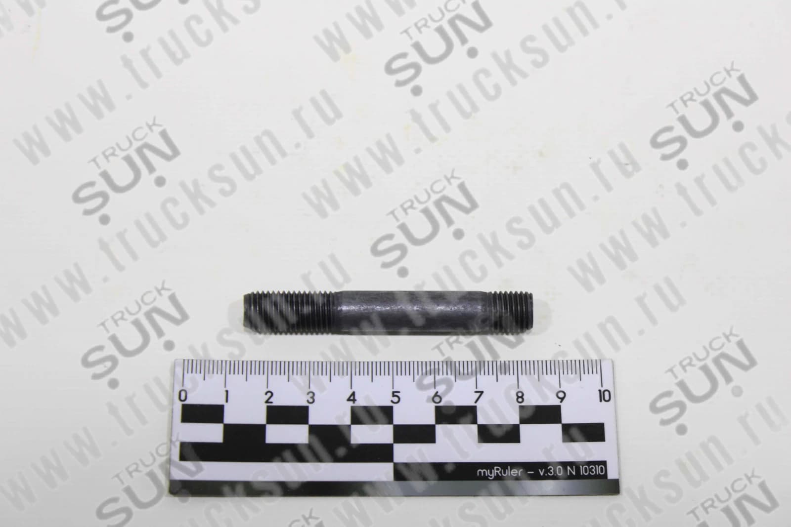 Шпилька турбокомпрессора D4CB Porter II