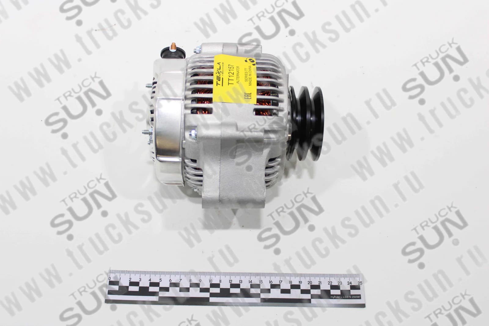 Генератор HINO300 евро3/4 24V 60A