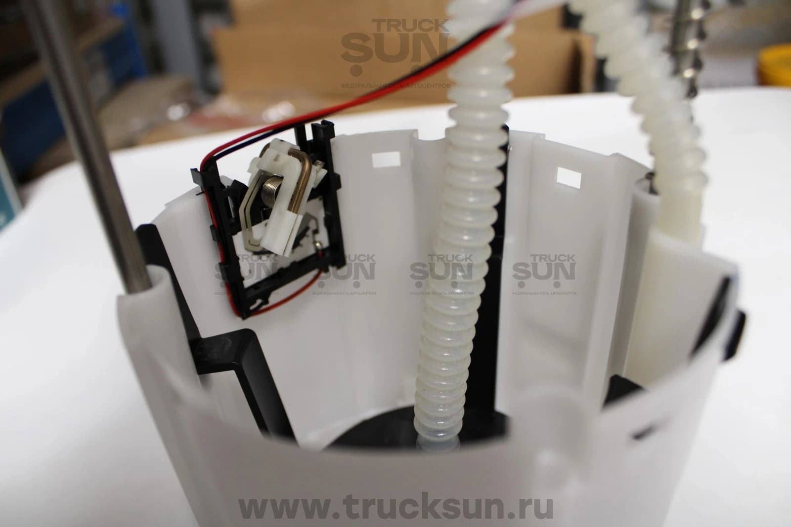 Насос топливный в баке компас 5, изображение 2 из 8