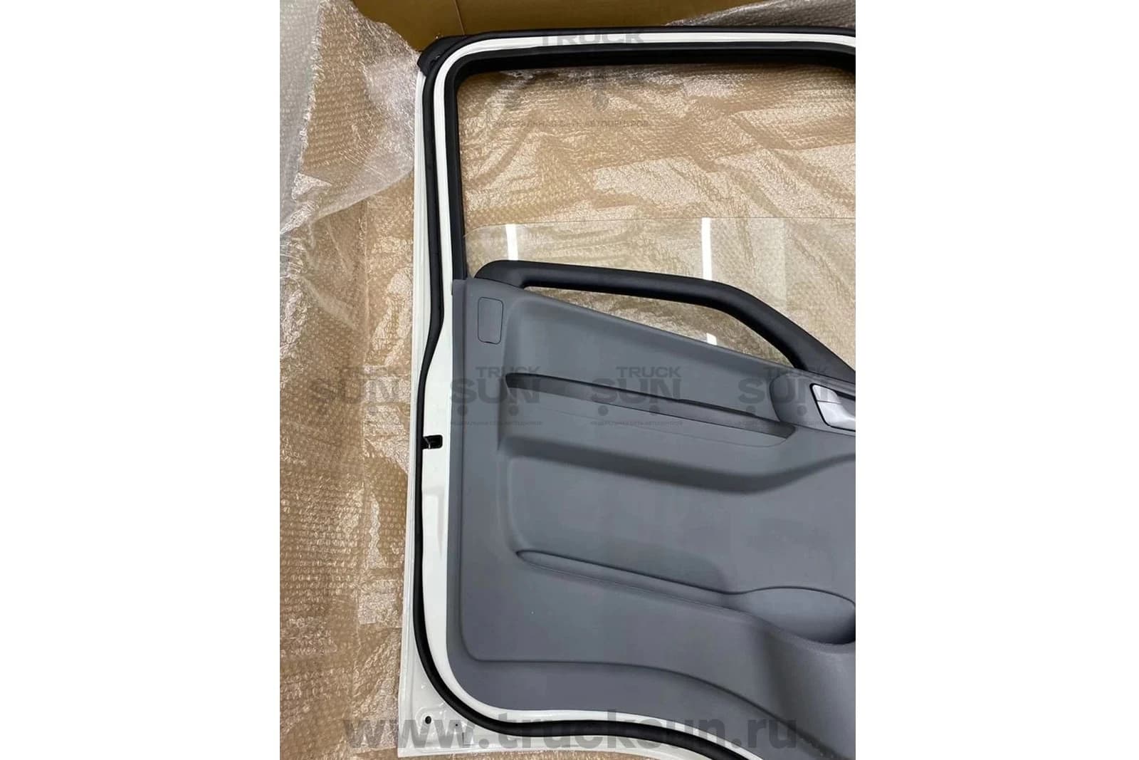 Дверь LH JAC N80/КАМАЗ КОМПАС 9/12 в сборе, изображение 3 из 7
