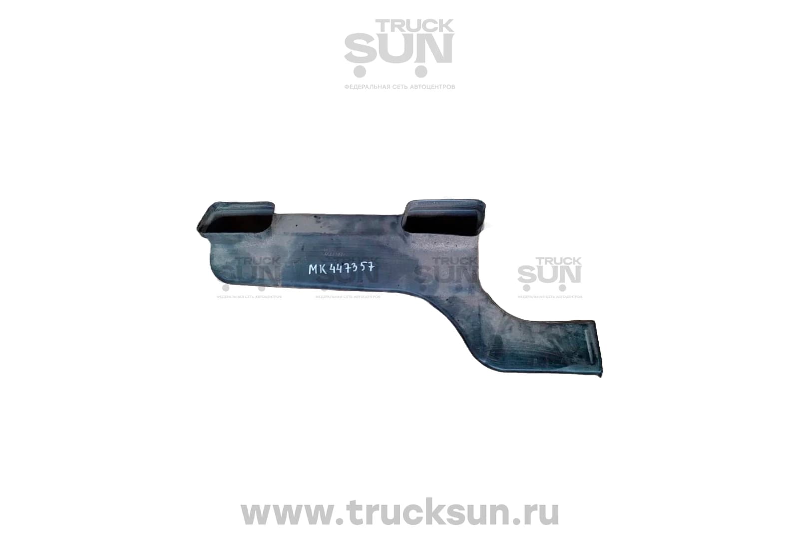 Канал подачи воздуха отопителя в салон (на ноги) LH FUSO CANTER евро3 Б/У, изображение 1 из 2