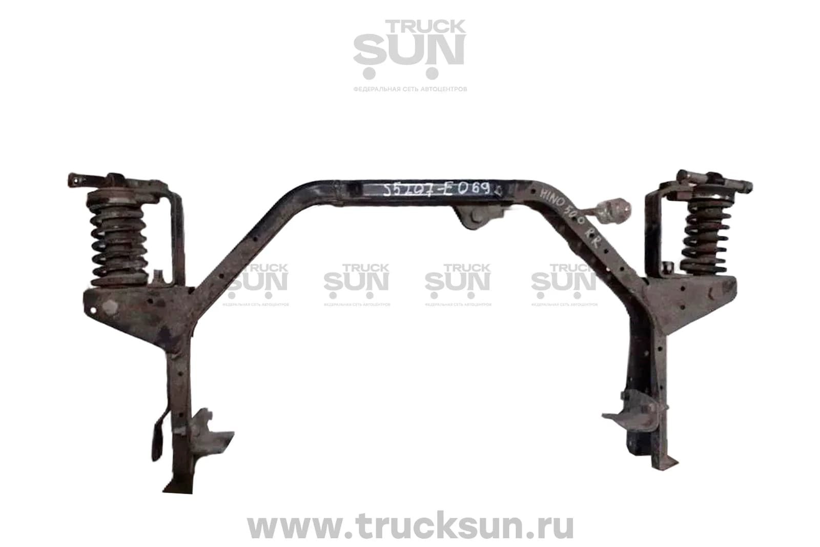 Кронштейн крепления кабины RR Hino500 б/у, изображение 1 из 2