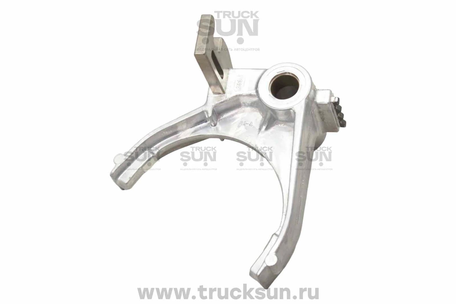 Вилка КПП 4&5 передачи NQR90, изображение 1 из 2