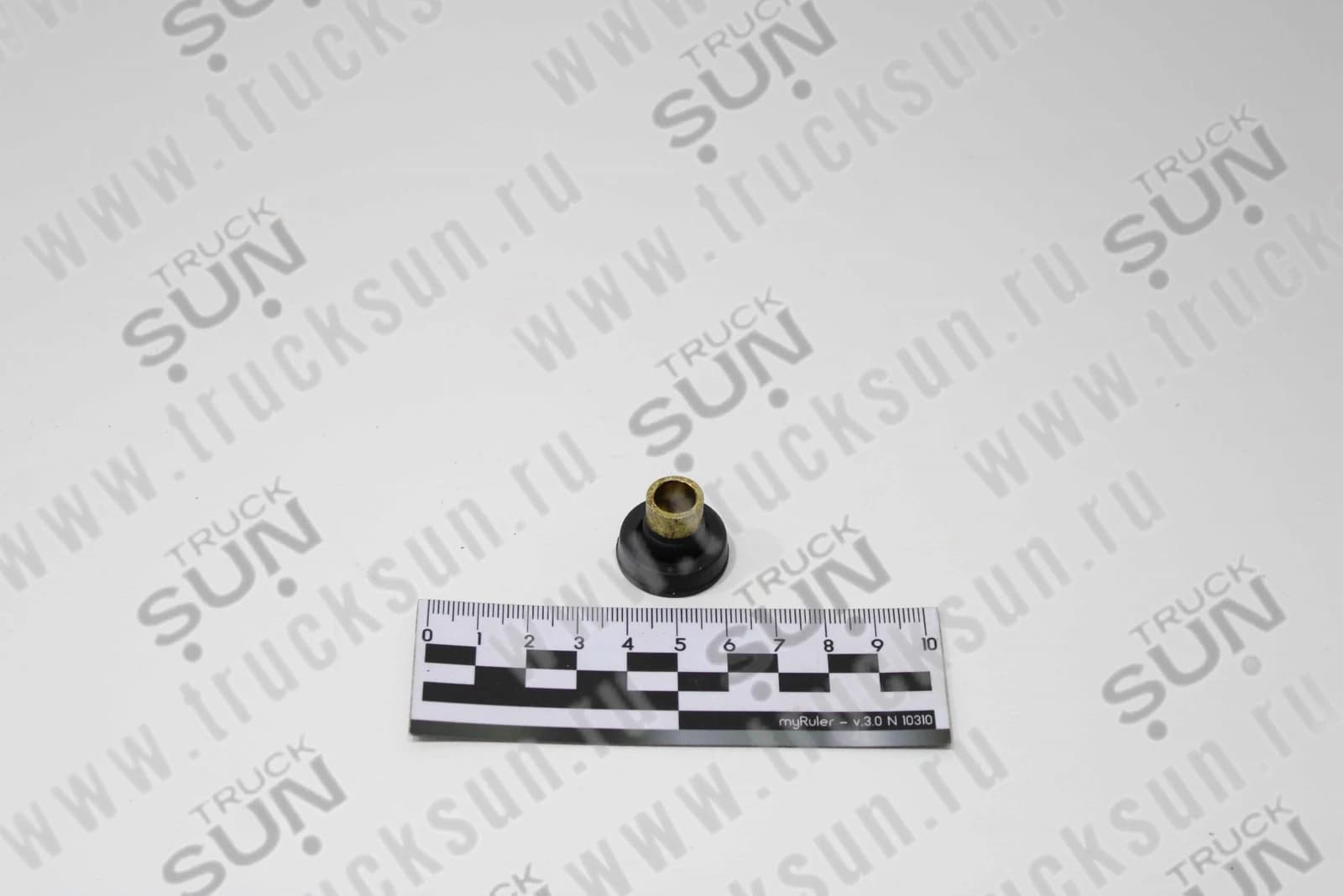 Втулка болта крепления клапанной крышки ISUZU 4HF1/4HG1-T, изображение 2 из 2