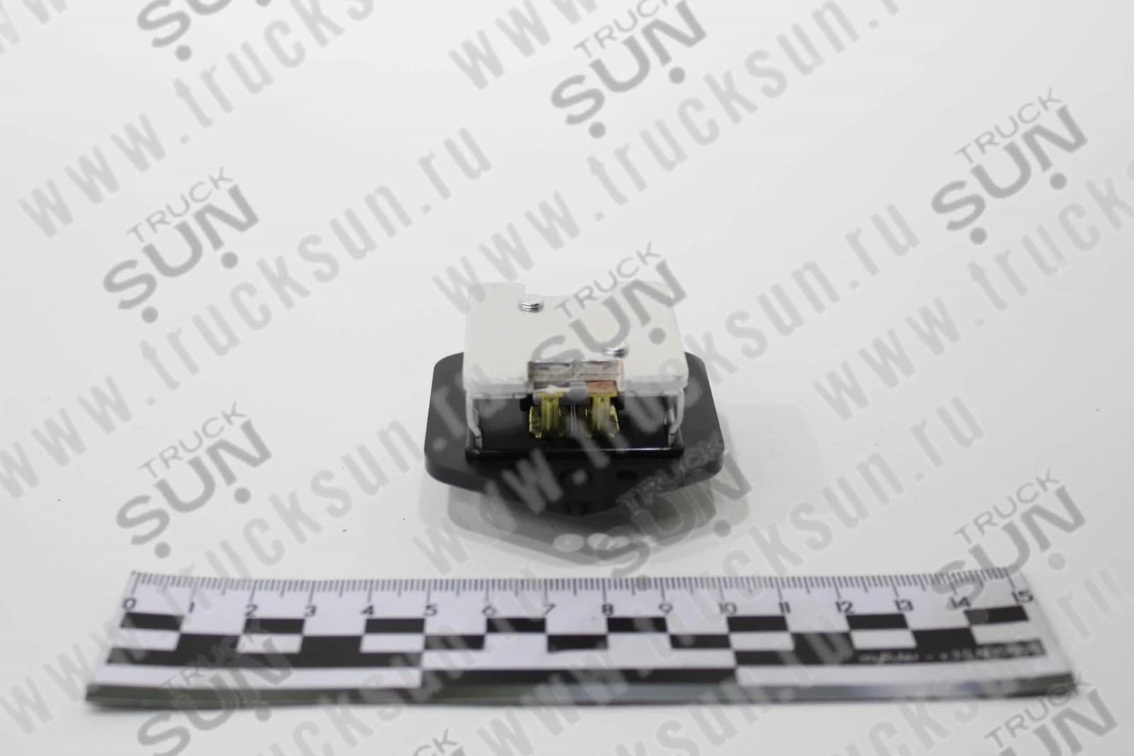 Резистор отопителя NQR71/75 (8973583890,1835190930) 4 контакта, изображение 3 из 3