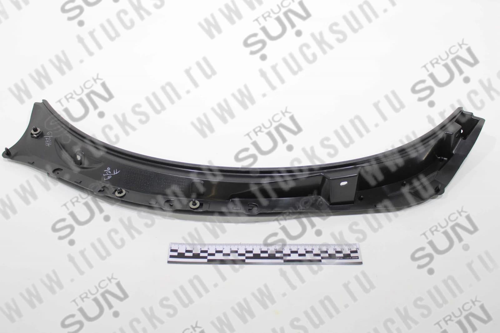 Накладка на дверь LH HINO300 евро4 (67702-37010), изображение 4 из 4