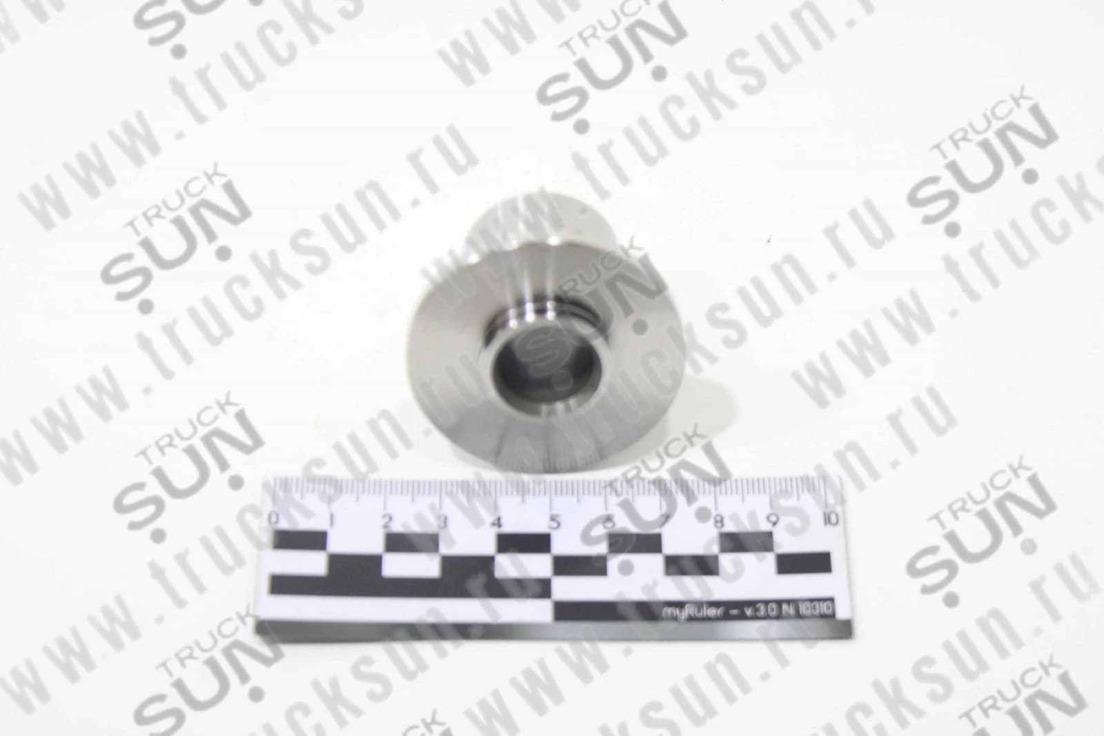 Ось шестерни газораспределения 4HK1/6HK1 NQR75/FSR/NQR90, изображение 3 из 3