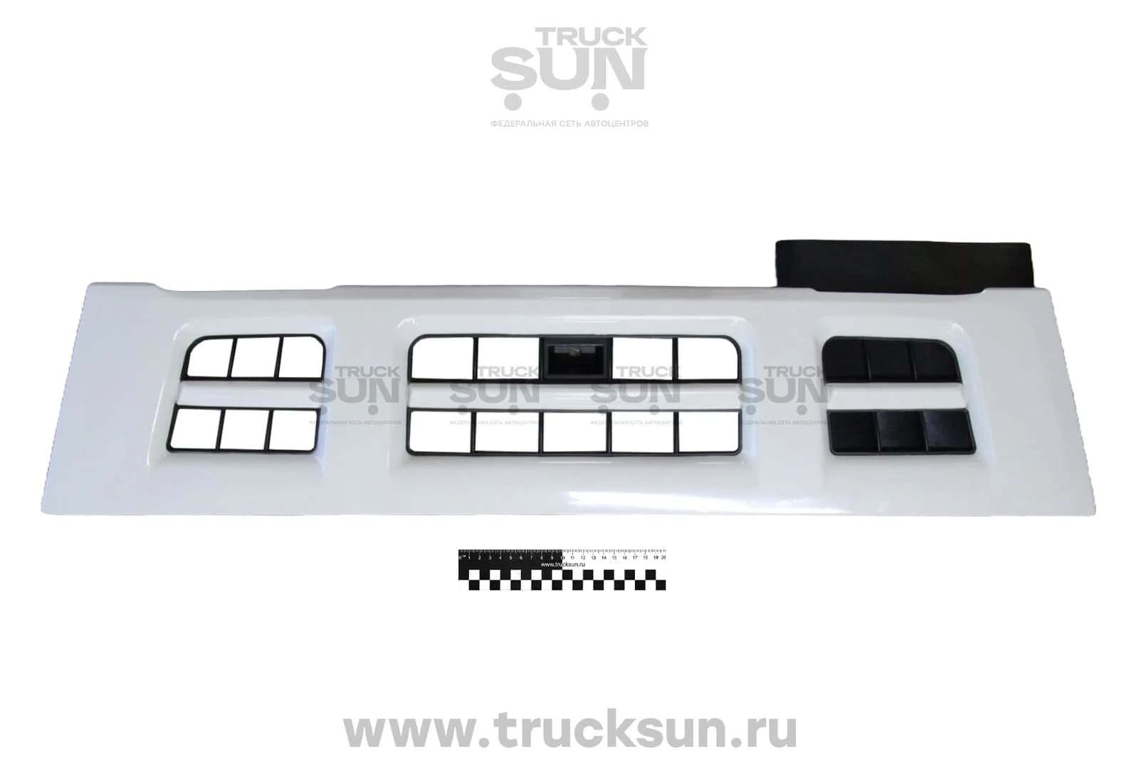 Решетка радиатора NQR71/75 Белая, изображение 1 из 2