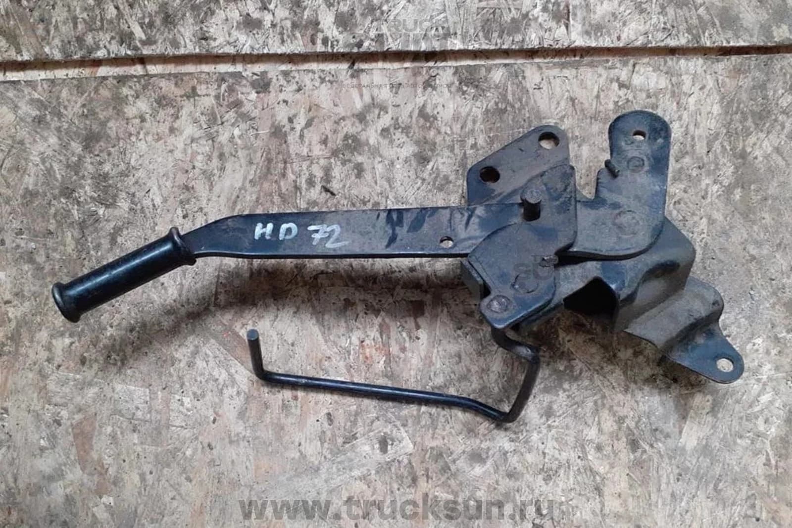 Механизм крепления кабины с ручкой HD78 б/у, изображение 1 из 2