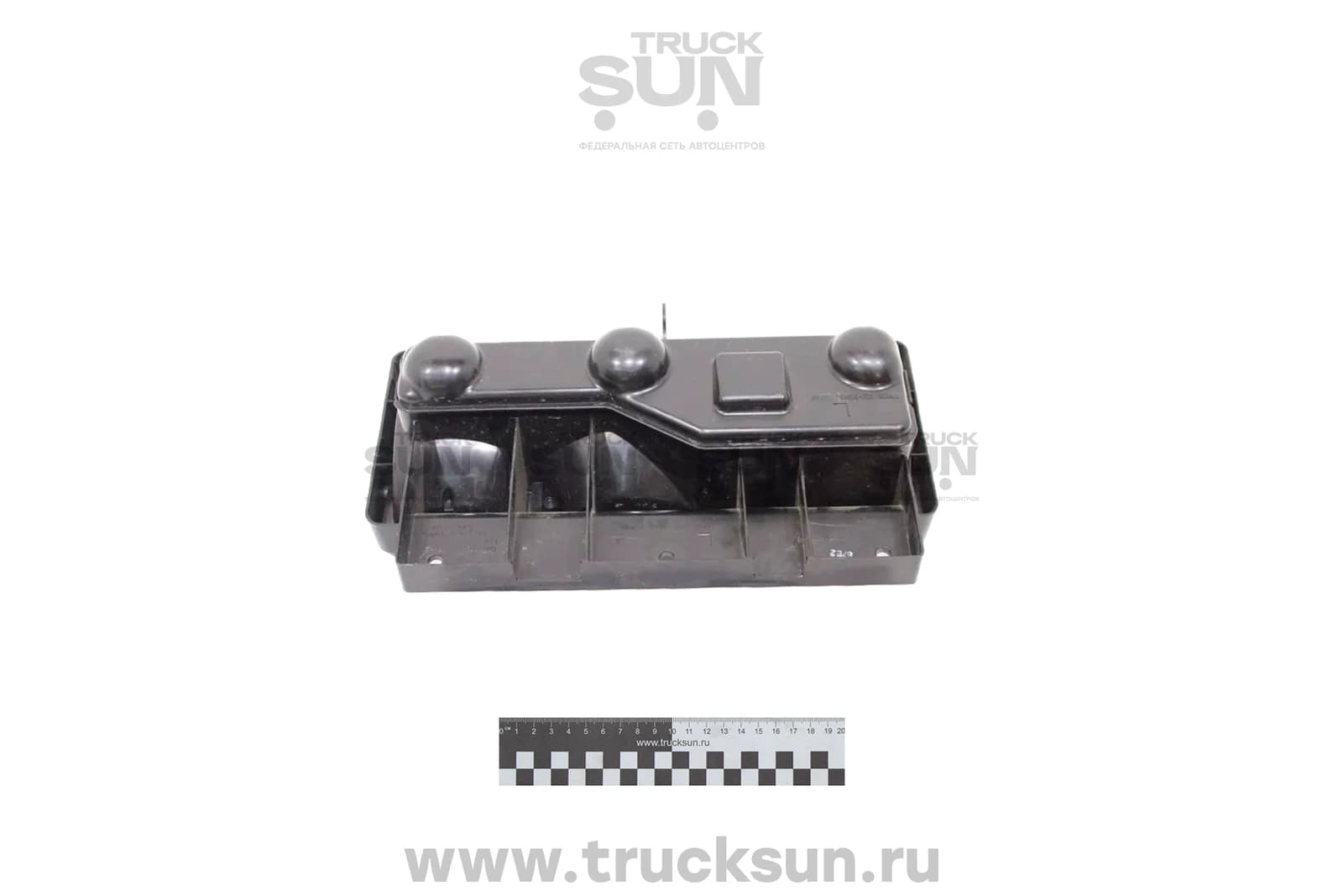 Фонарь RR LH NQR55/75/71/90 новая квадратная фишка, ориг. без упак, изображение 3 из 3