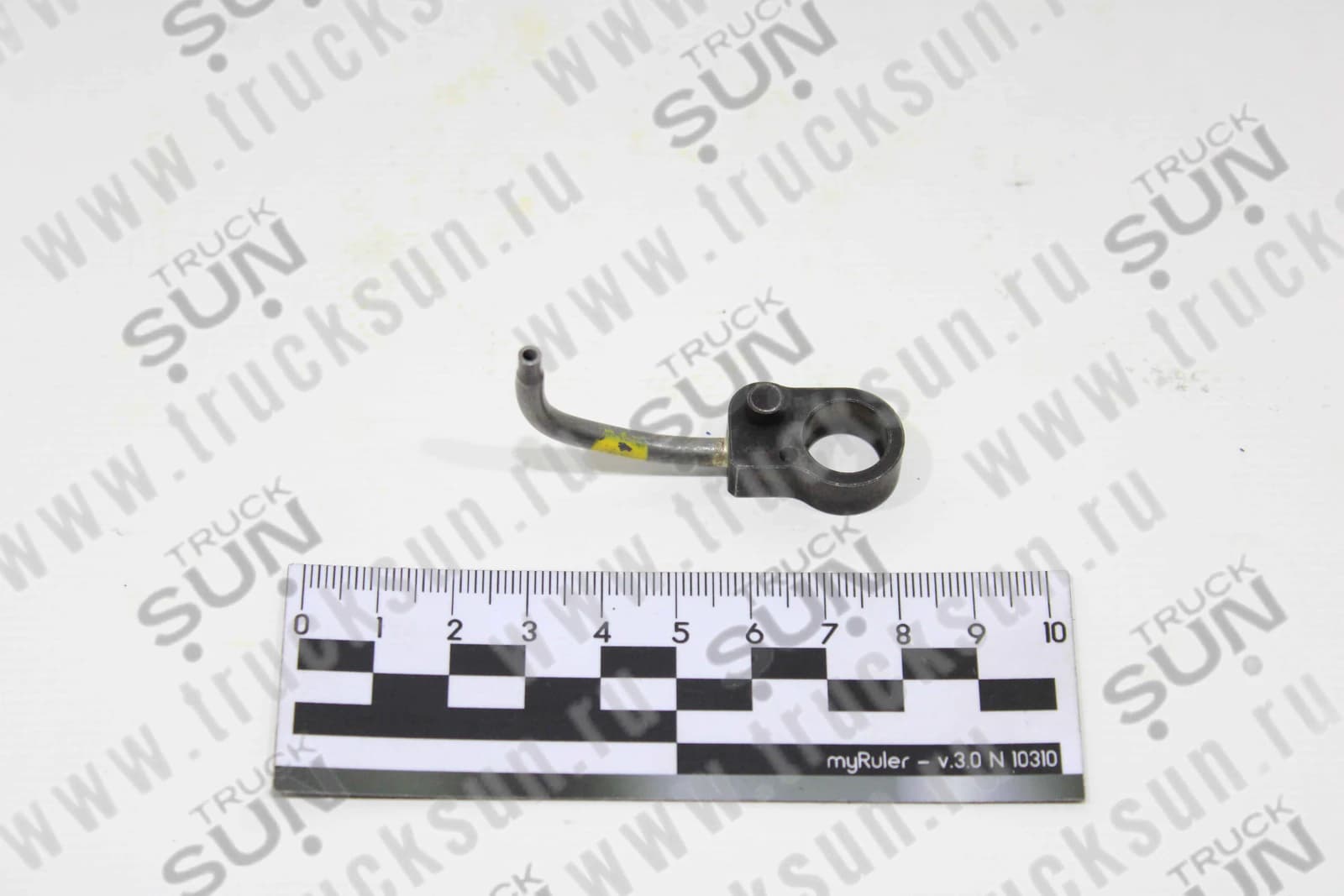 Форсунка блока цилиндров 4HK1/6HK1 NQR75/FVR34, изображение 3 из 3