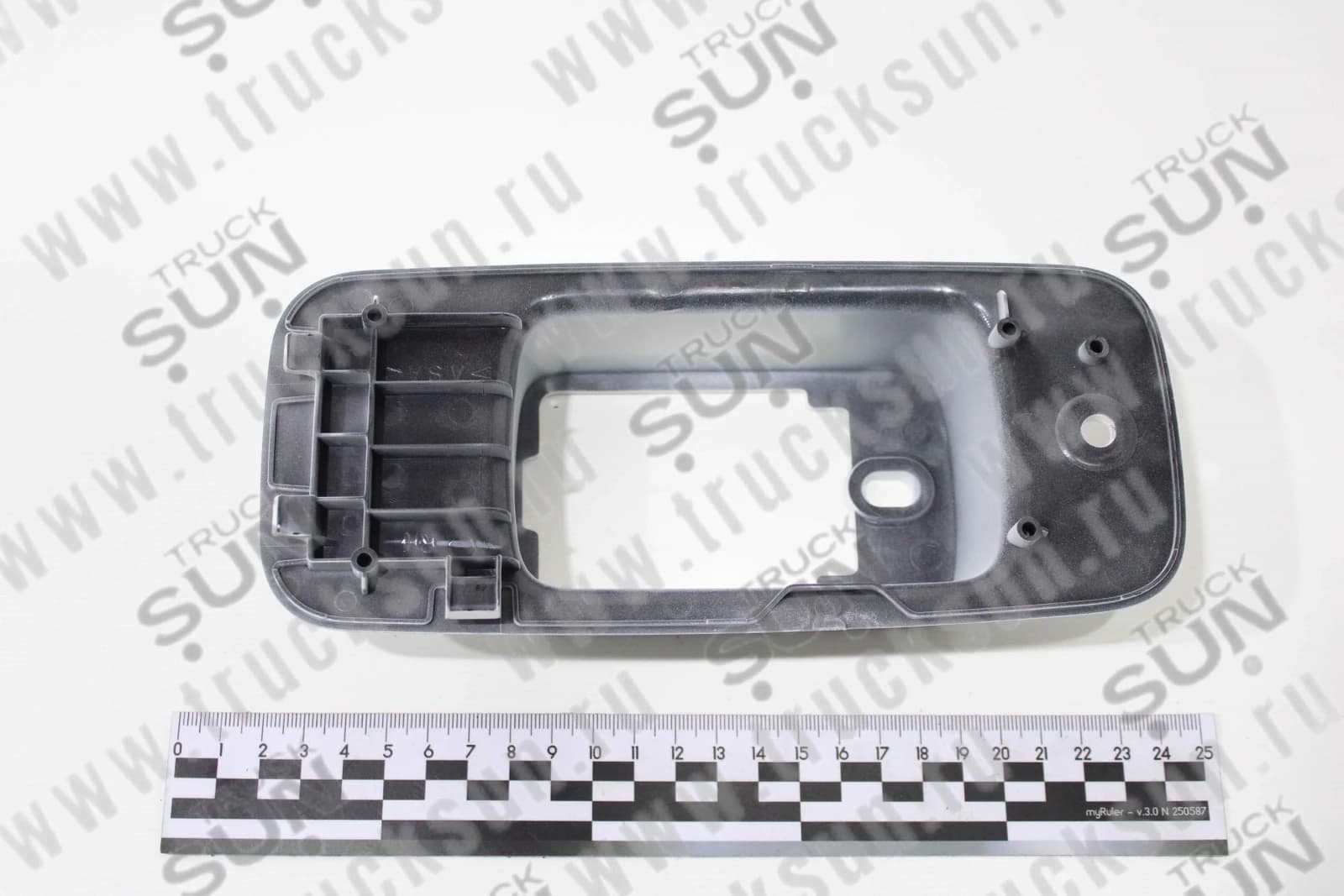 Корпус поворотоника двери RH FVR34 белый, изображение 2 из 3