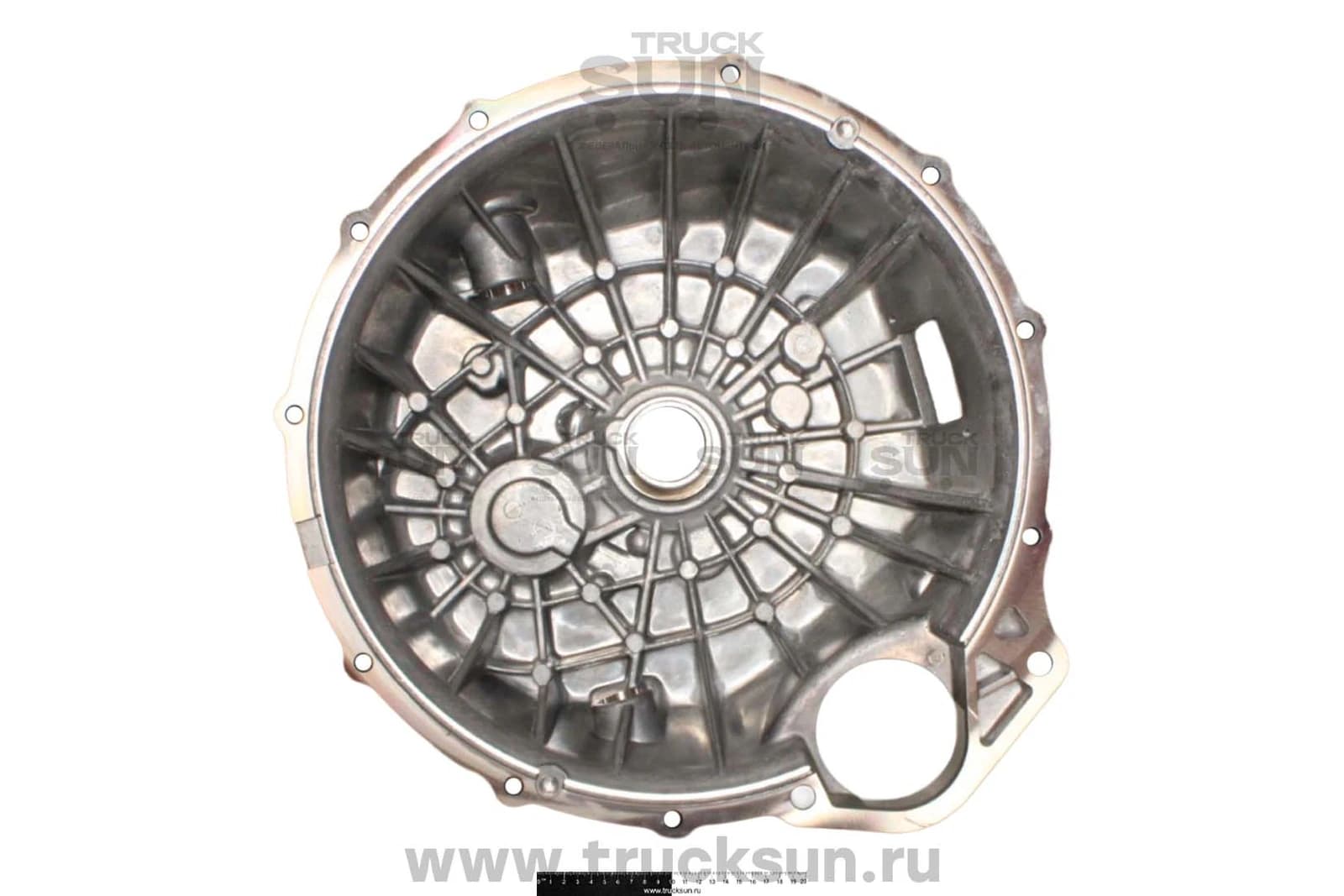 Корпус КПП 4HK1 FSR90 колокол, изображение 2 из 3