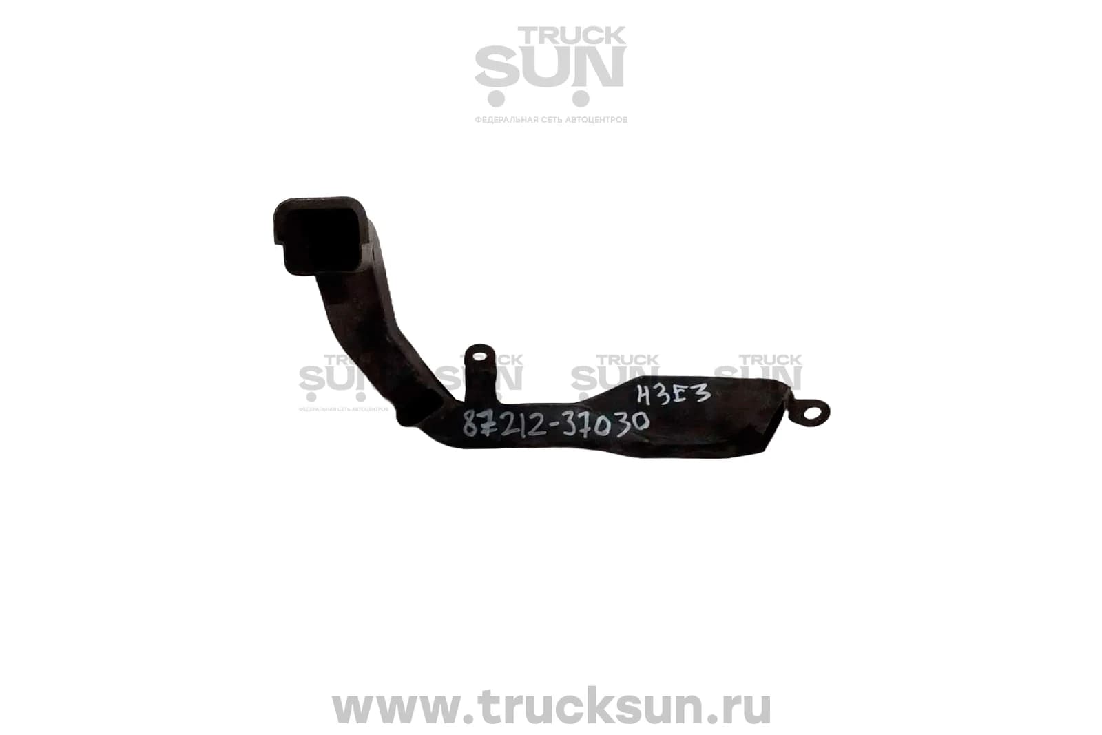 Патрубок воздуховода HINO300 евро4 (87212-37030) б/у, изображение 2 из 2