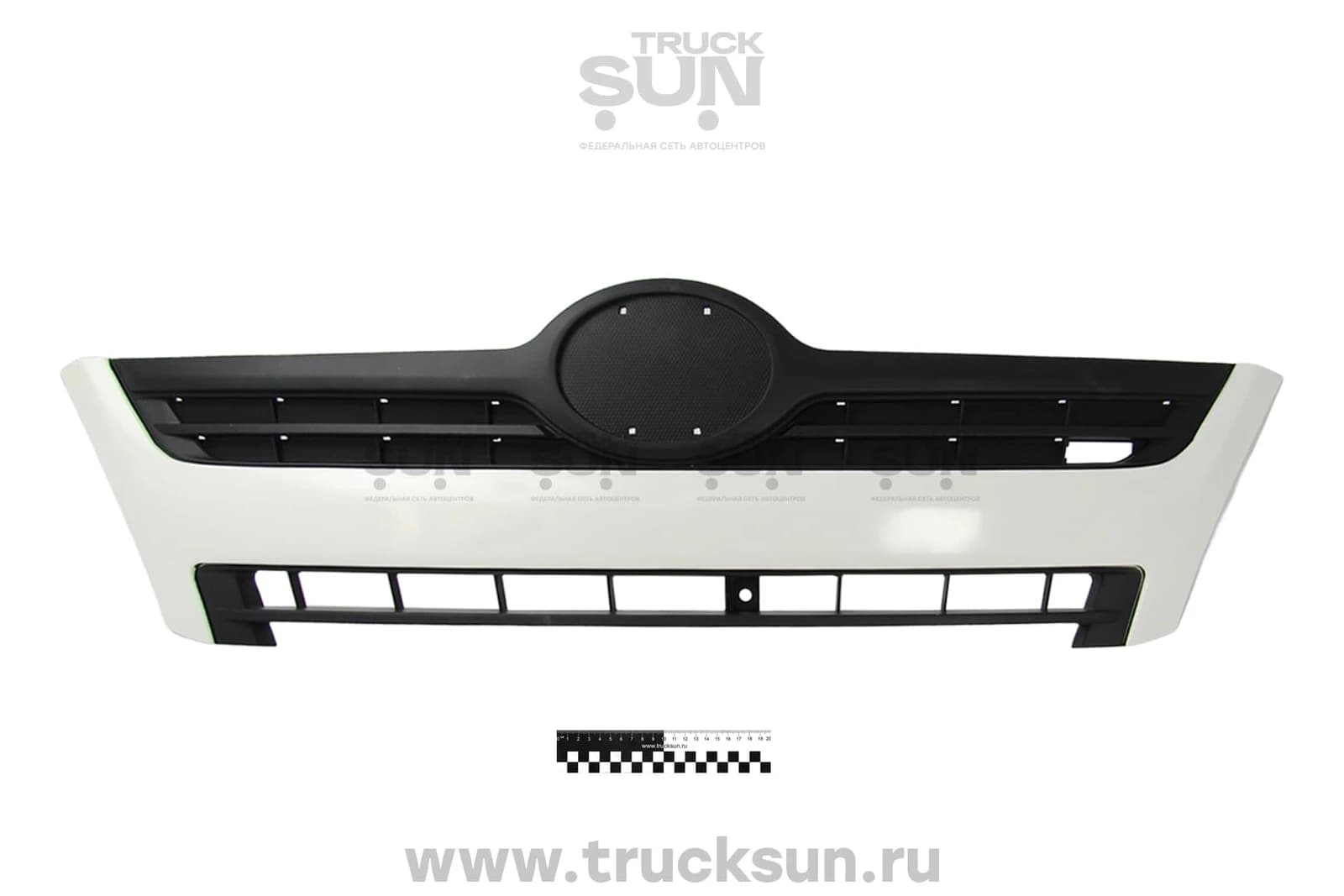 Решетка радиатора HINO300 евро4
