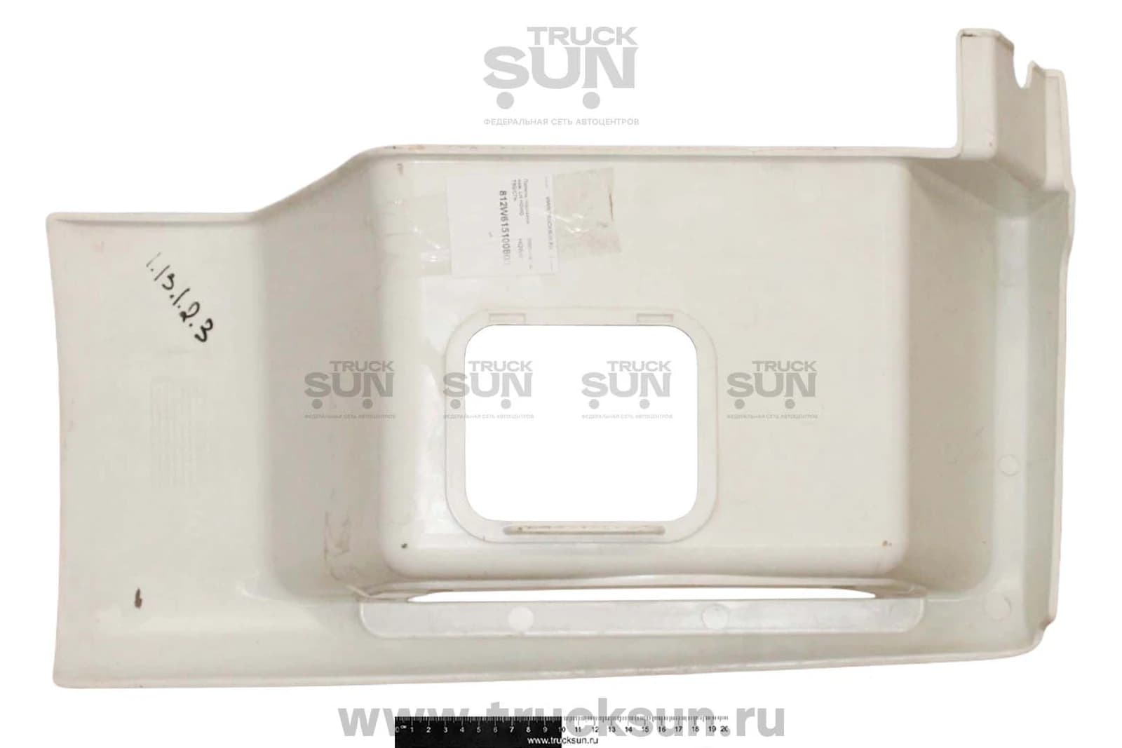 Панель подножки ниж. LH HOWO T5G/C7H, изображение 2 из 2