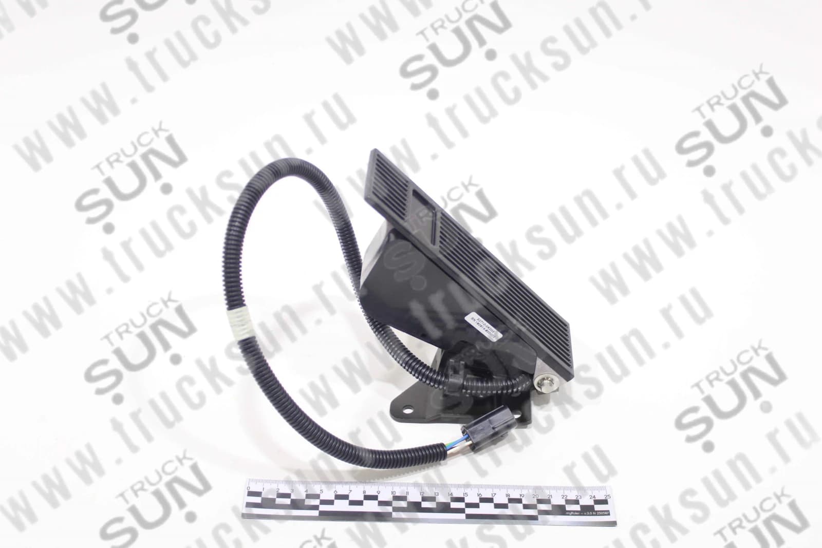Педаль газа D4DD HD78, изображение 2 из 4