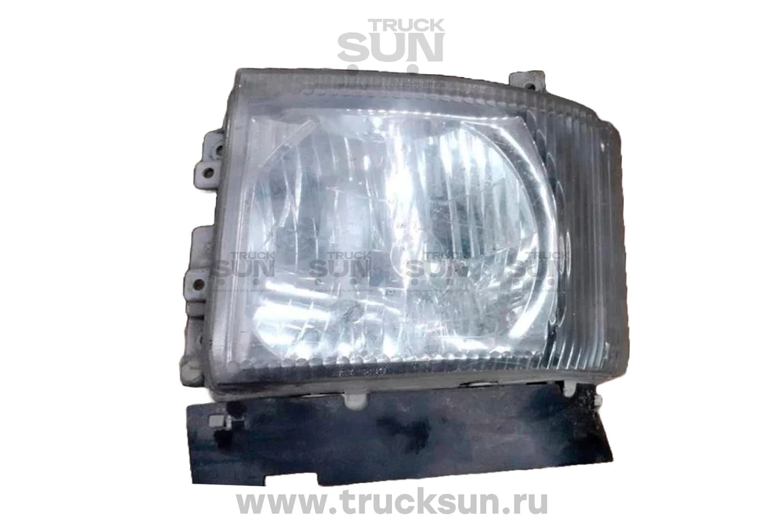 Фара LH NLR85/NMR85/NPR75/700P/FSR90/FVR34/CYZ52 Б/У