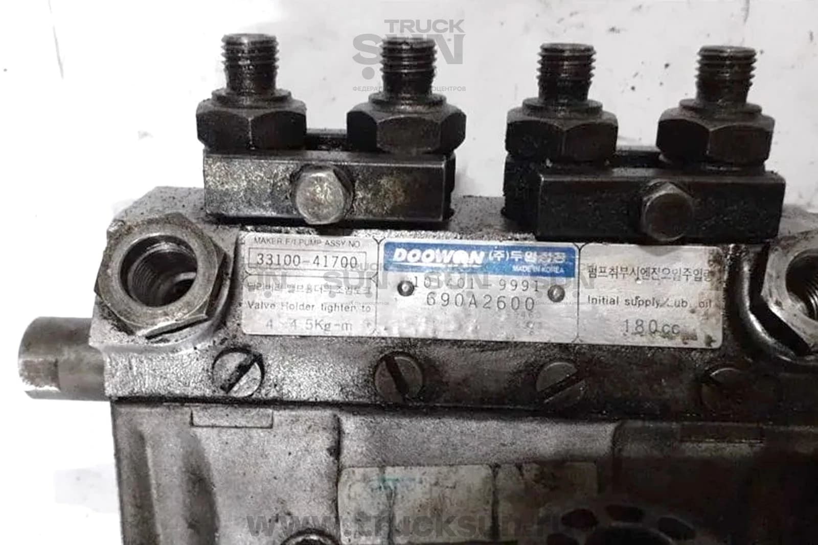 Насос топливный Evro I D4AL HD72 (33100-41700,101401-9991,307A0046,101041-9460) должен быть как (33100-41800) Б/У, изображение 2 из 3