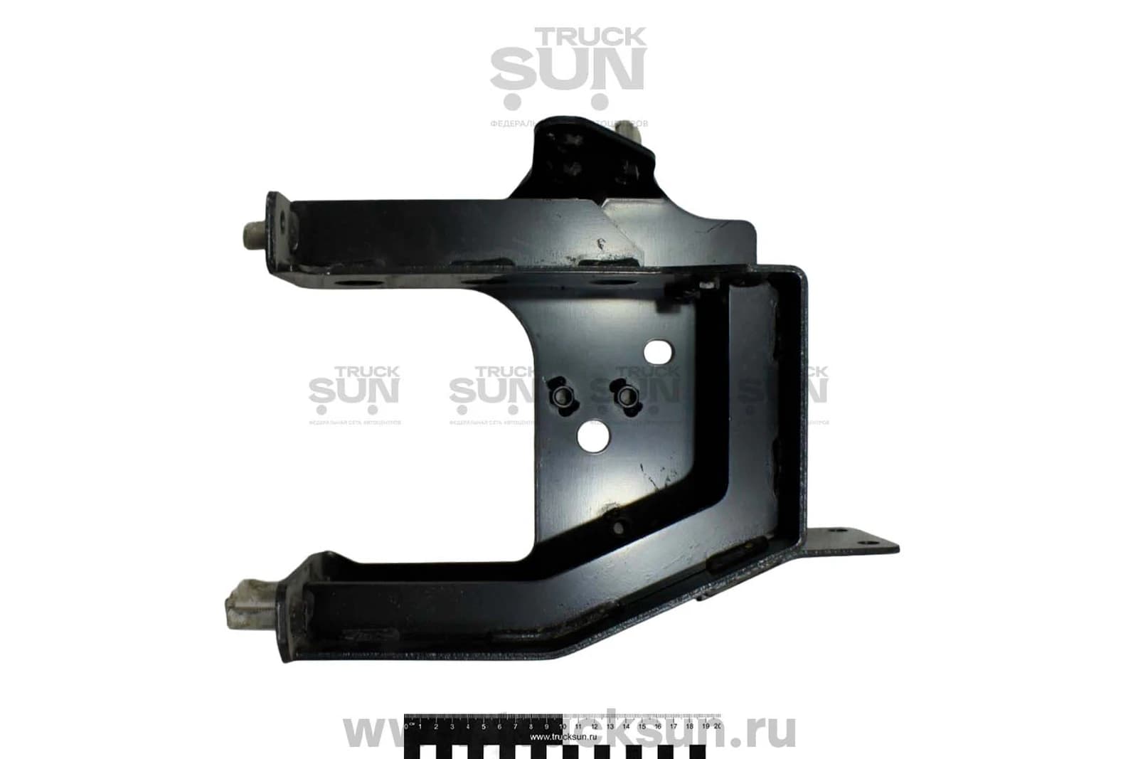 Кронштейн бампера RH FVR34, изображение 2 из 2