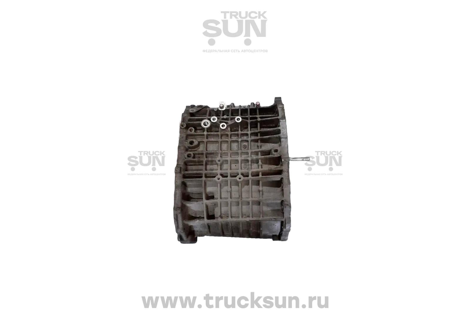 Корпус КПП средняя часть HINO700 (S331113000)Б/У, изображение 1 из 4