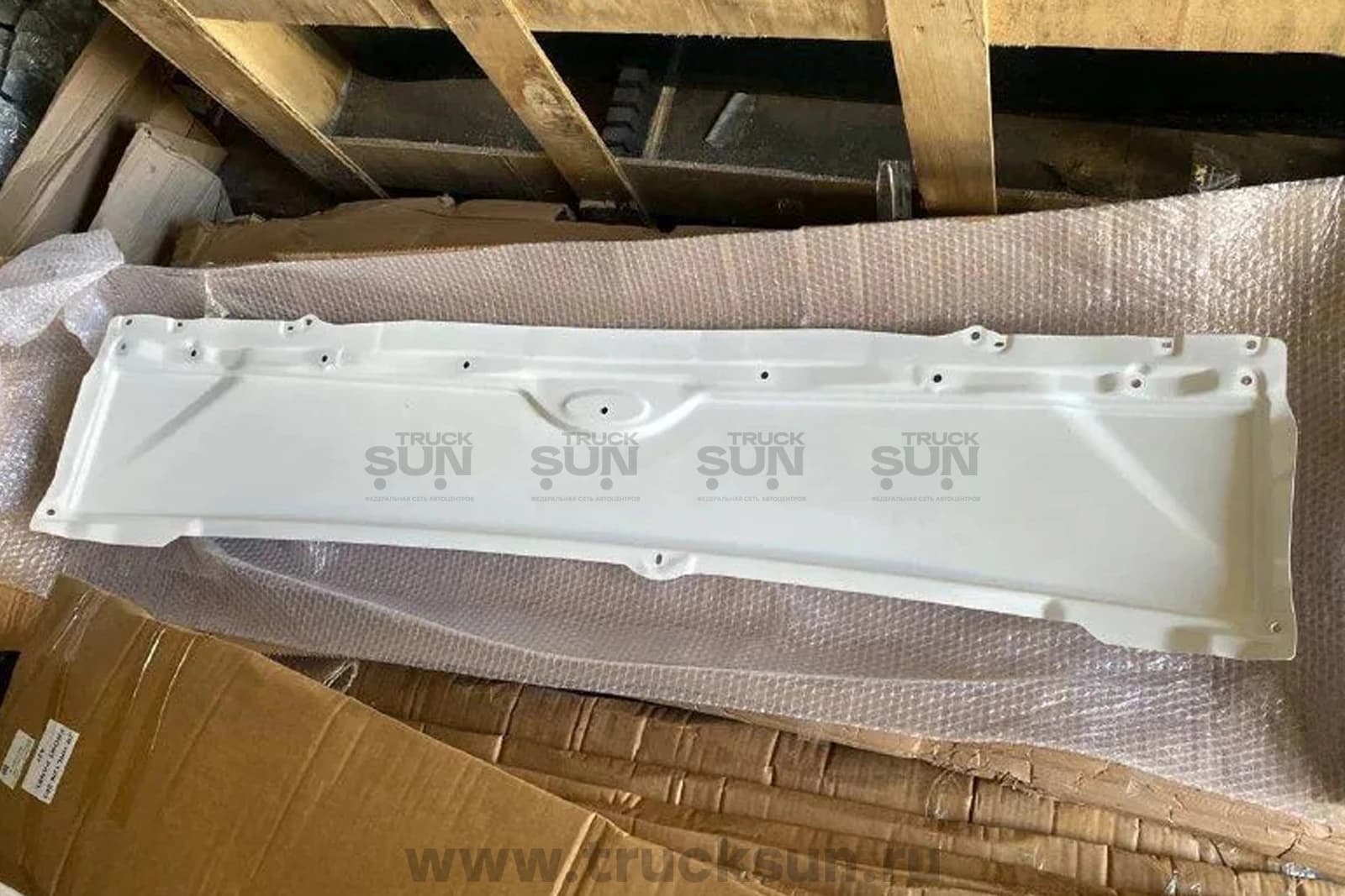 Капот HINO300 евро4 у/к (55711-37110), изображение 2 из 2