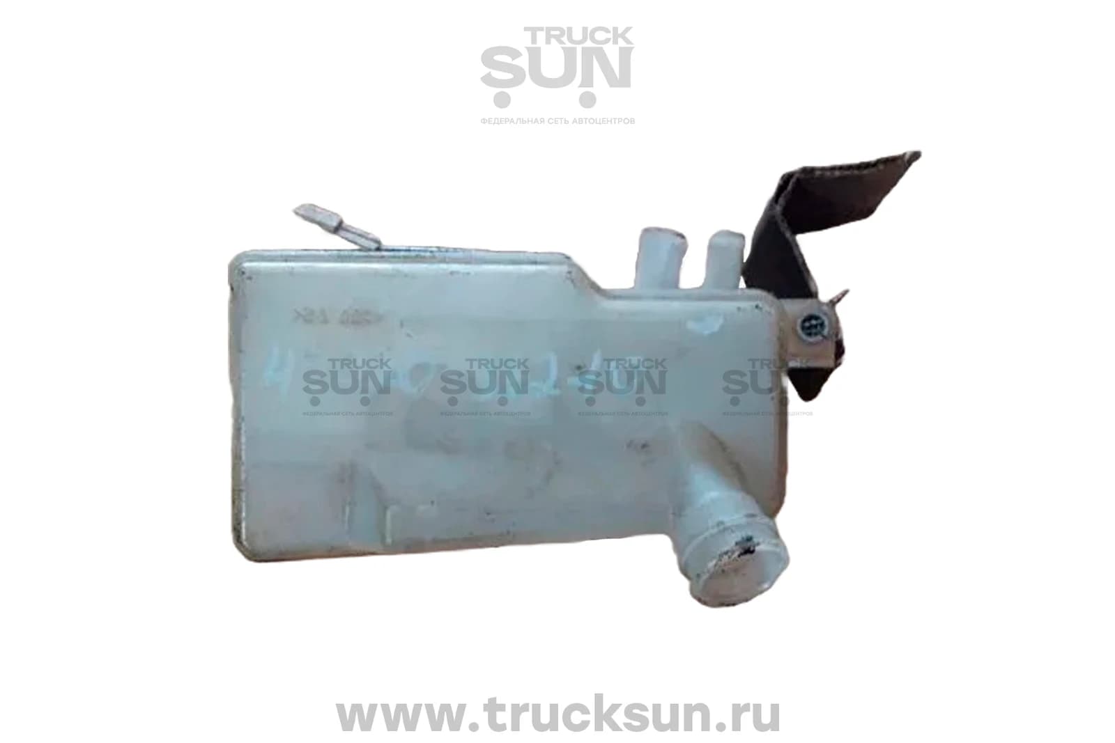 Бачок тормозной жидкости HINO300 евро4 б/у