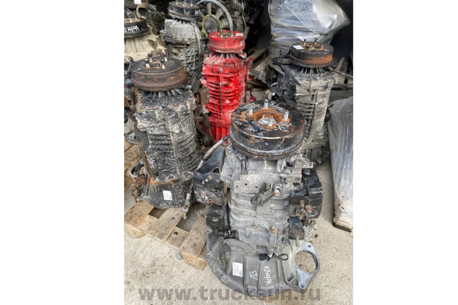 КПП-5 M/T MYY5T 4HG1/4HK1/4JJ1 NQR71/75/NLR85/NMR85 б/у, изображение 3 из 3