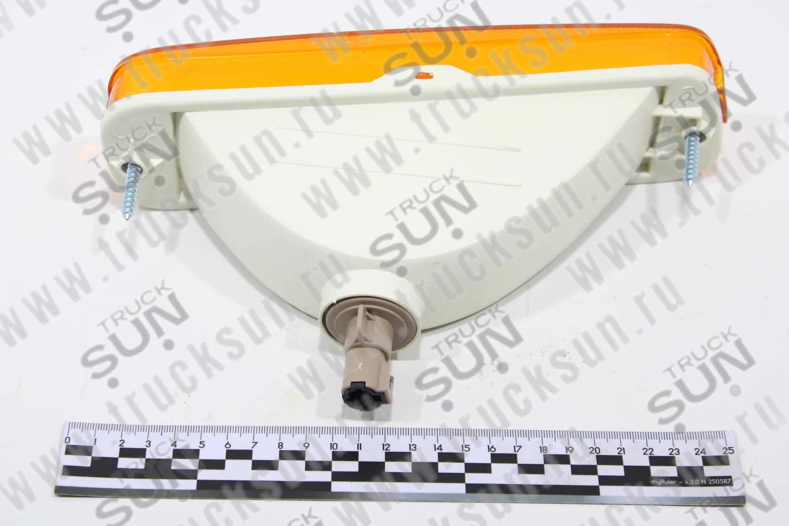 Поворотник в бампер LH ISUZU CYZ/FORWARD/GIGA