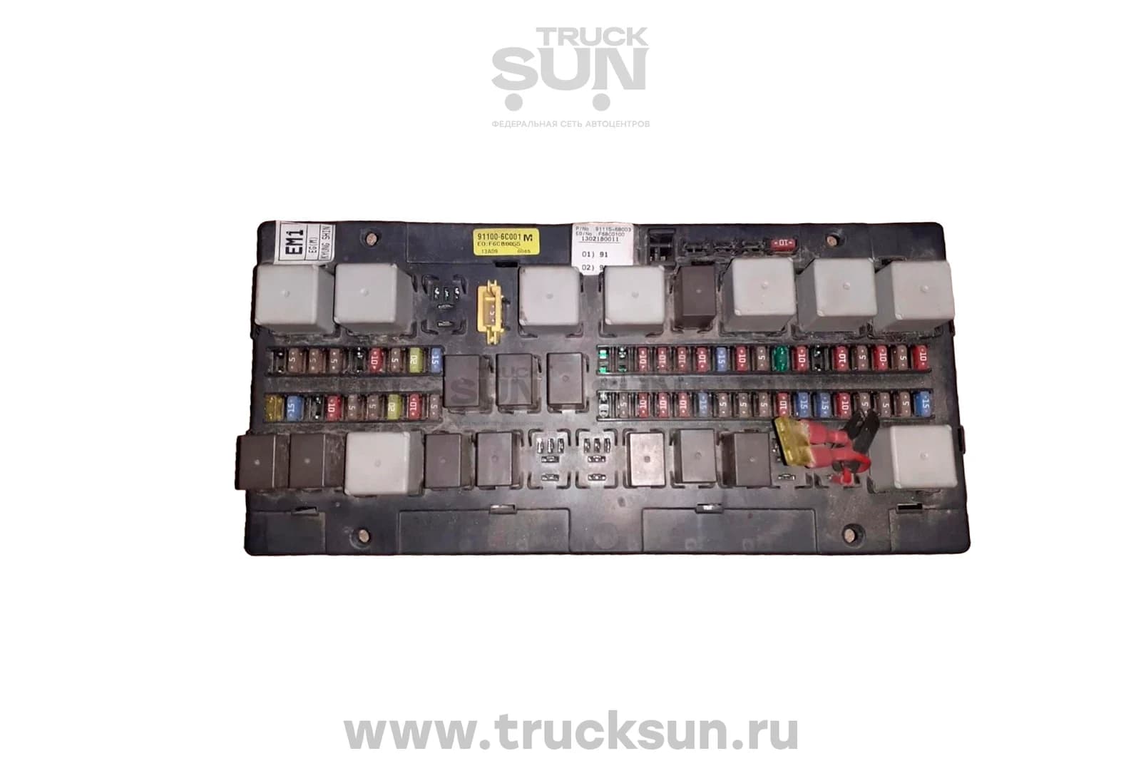 Блок реле и предохранителей HD120 D6GA (91100-6C000) Б/У, изображение 1 из 2
