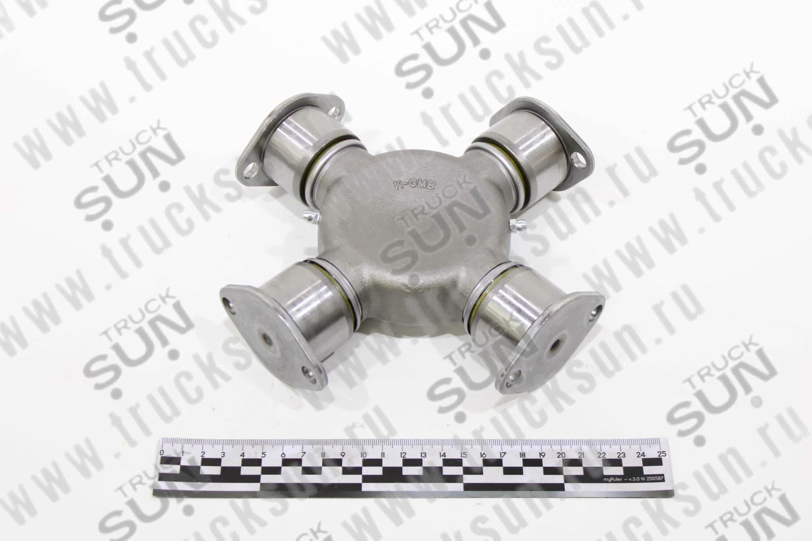 Крестовина кард.вала D6AC HD250 49,5*205
