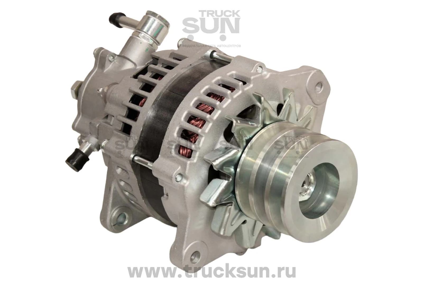 Генератор 4HK1 NQR75/NQR90 24V 80A с вакуумником