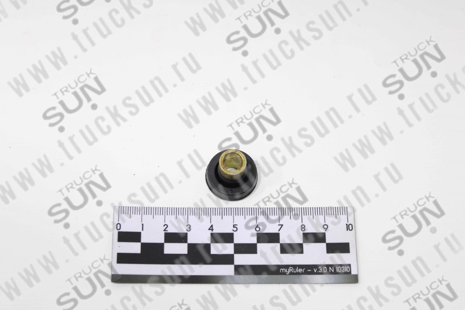 Втулка болта крепления клапанной крышки ISUZU 4HF1/4HG1-T, изображение 1 из 2