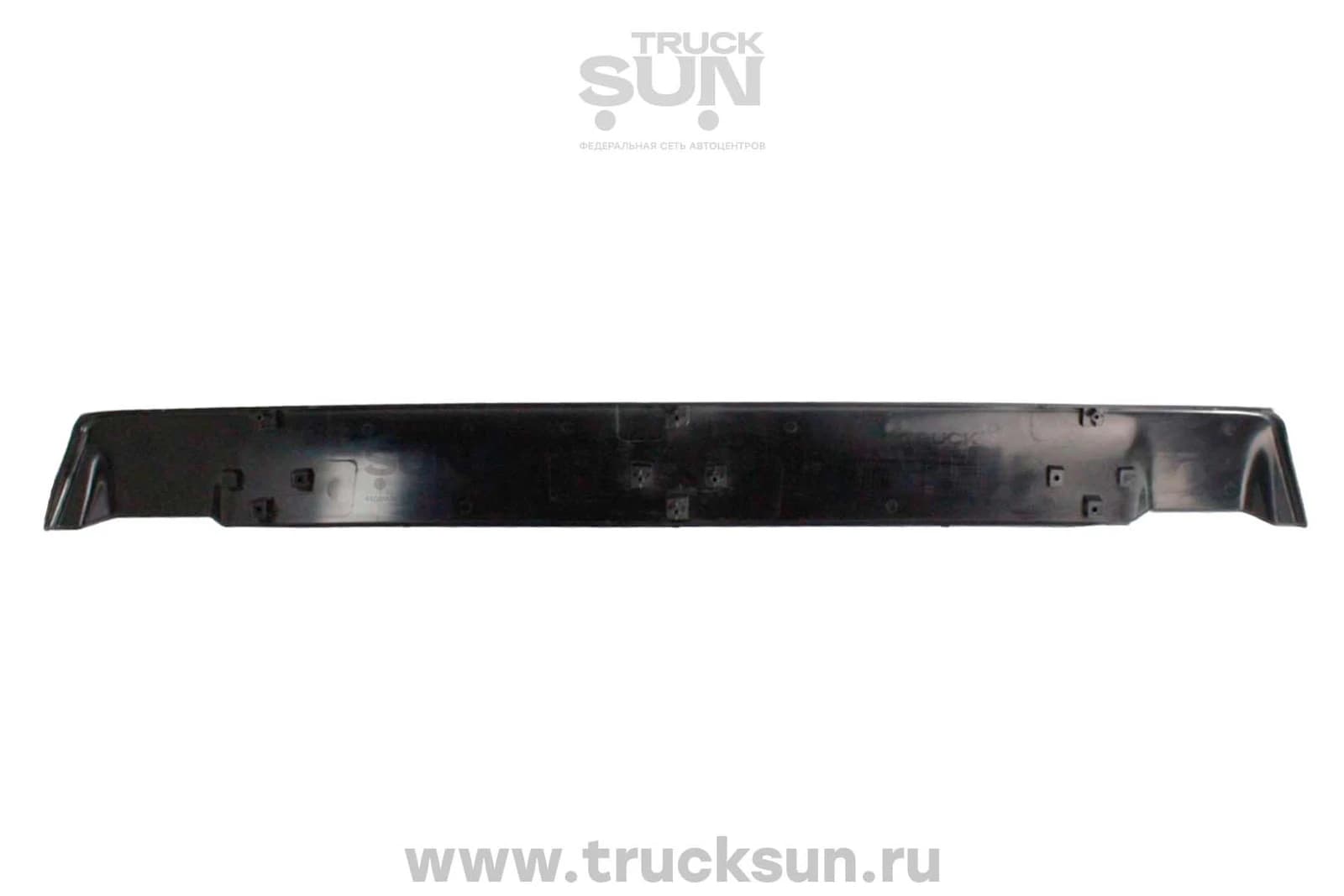 Накладка бампера верхняя часть C7H, изображение 1 из 2